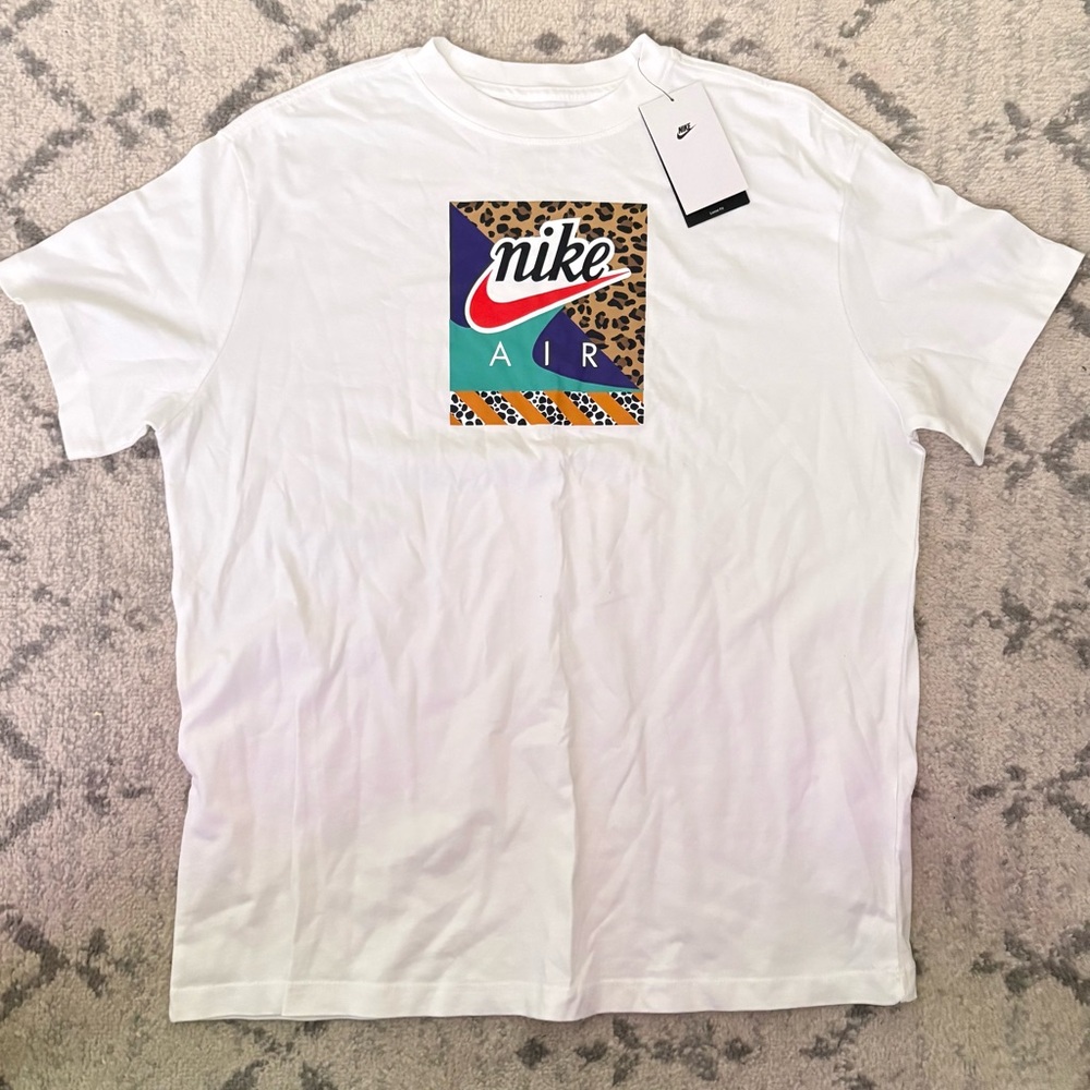 Nike Air Leopard Graphic Tee White Multicolor Animal Print Logo NWT Large